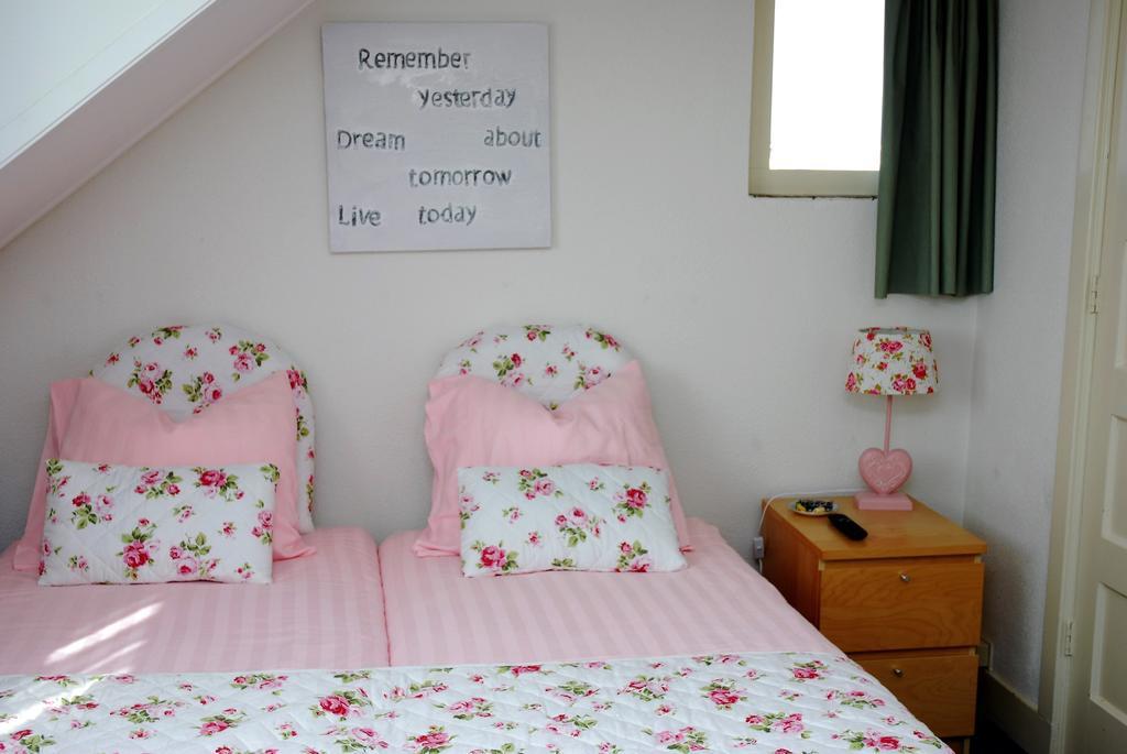Bed and Breakfast Bed And No Breakfast Joy à Noordwijk Extérieur photo