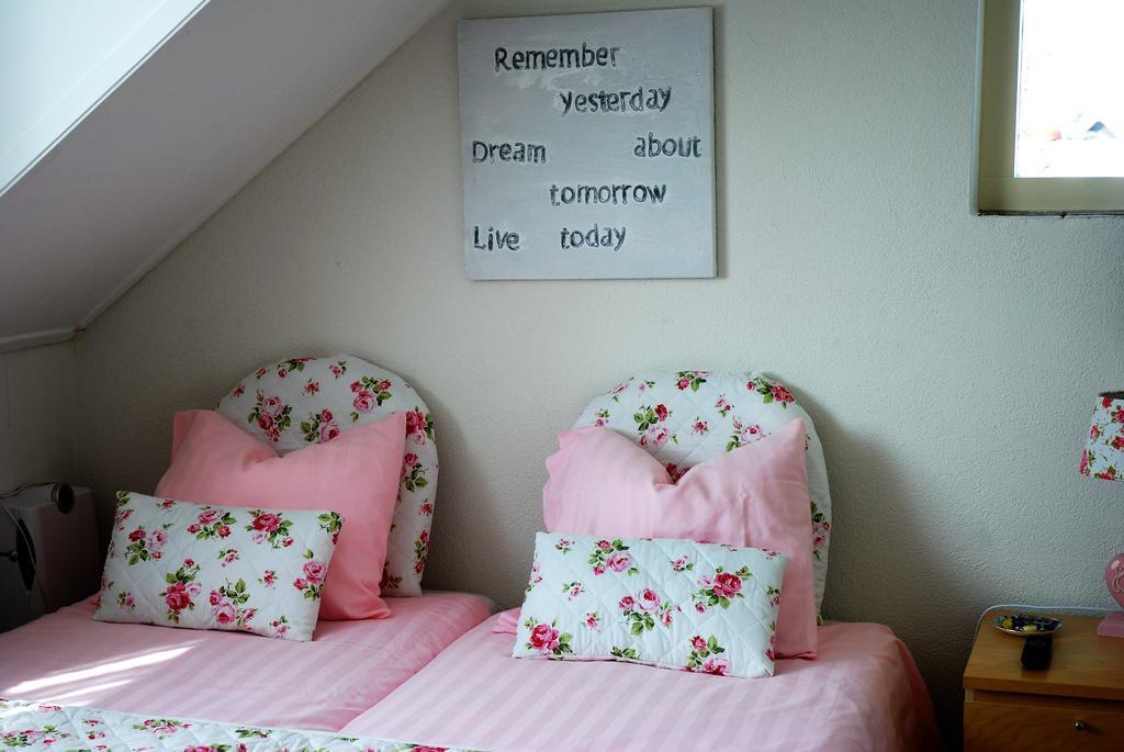 Bed and Breakfast Bed And No Breakfast Joy à Noordwijk Extérieur photo